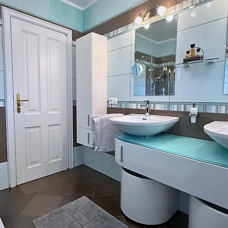 Liptov * ליפטובסקי אונדריי