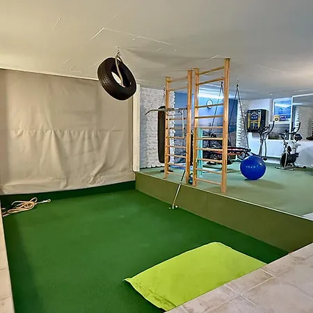 בקתה Liptov ליפטובסקי אונדריי